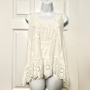 Altar'd State Whit Lace Detail Top